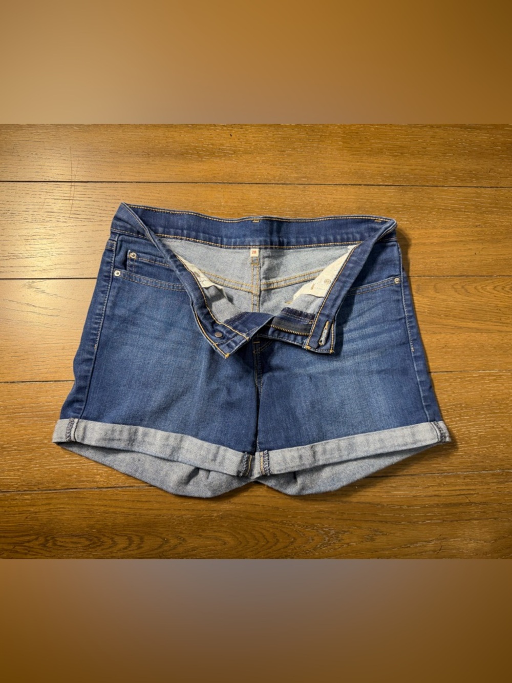 Levi’s Classic Women's Denim Shorts - Blue size 28